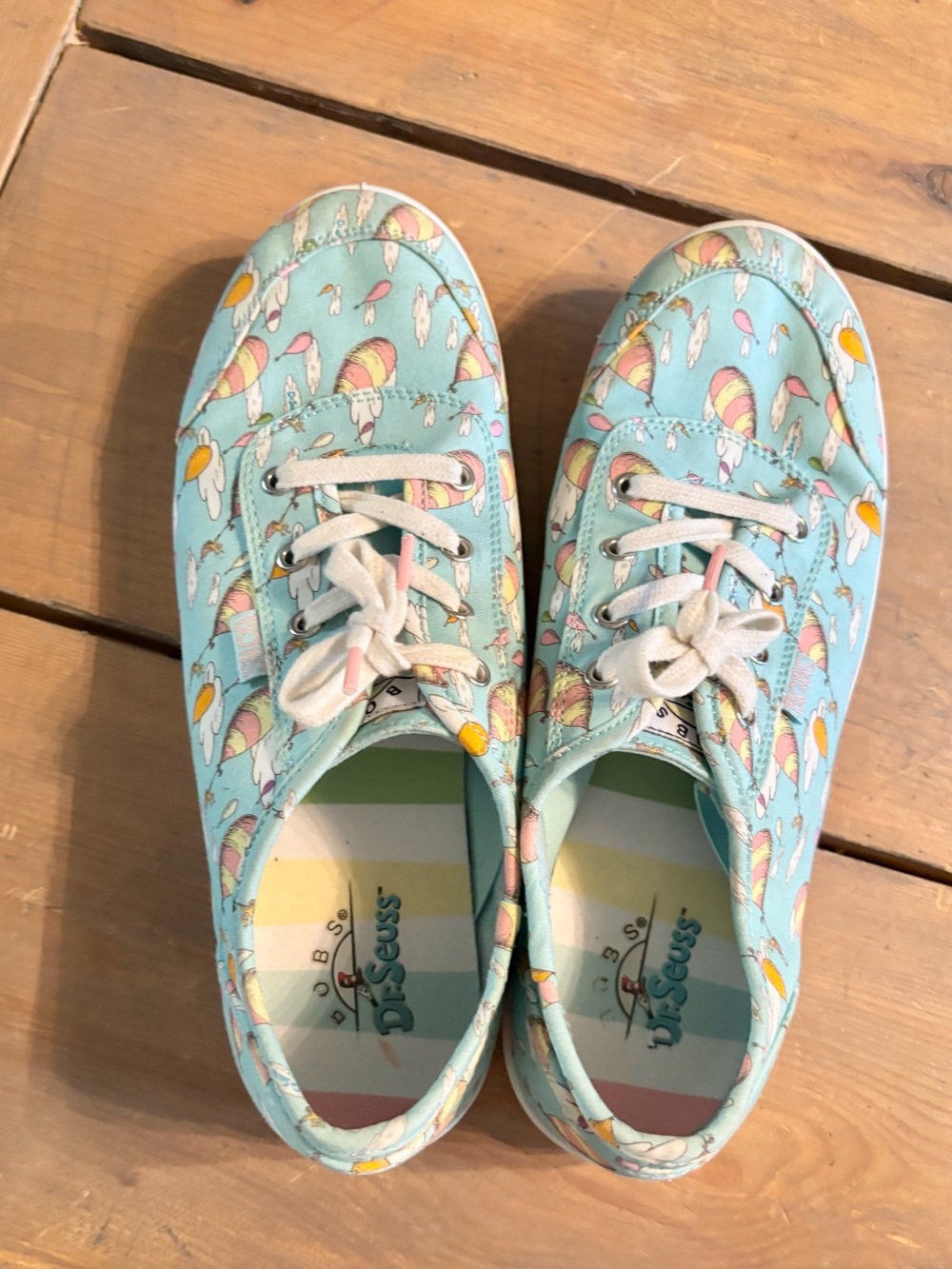 Women’s Dr. Seuss BOB’S Skechers Sneakers/Shoes - Picture 2 of 4